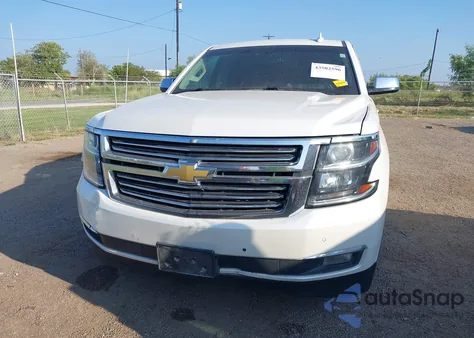 2017 Chevrolet Tahoe Premier z USA, uszkodzony, nr VIN 1GNSCCKC1HR336229